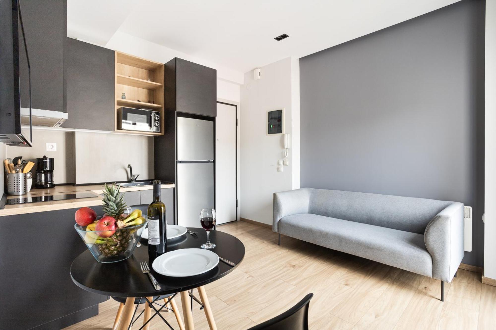 1 Apartment