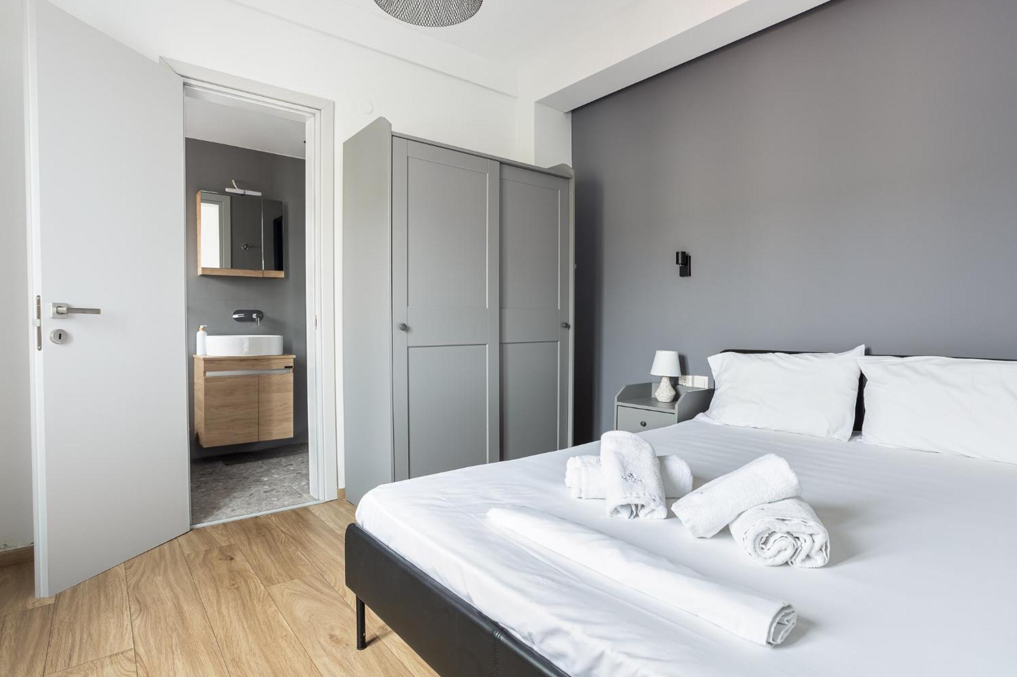 1 Apartment
